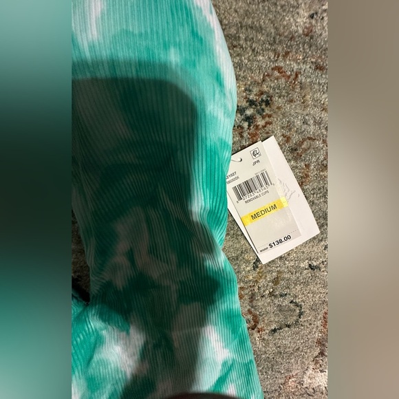 ‼️RARE‼️🎸BECCA🎸🔥NWT🔥Crystal Ribbed Tie Dye One-Piece Swimsuit in Green— Size M - Picture 10 of 15